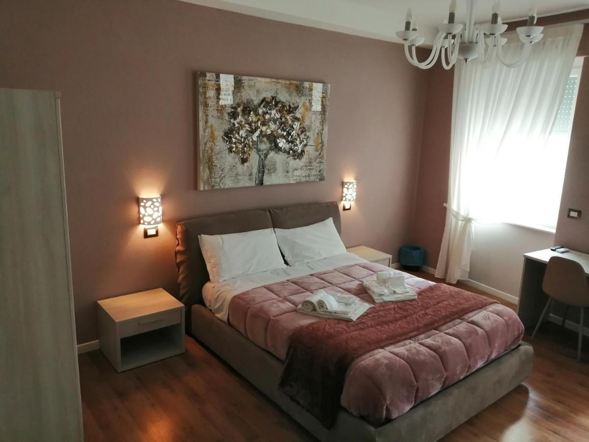 Km 0 Dal Centro By Tiziana Monaldi Hotel ปีติญาโน ภายนอก รูปภาพ