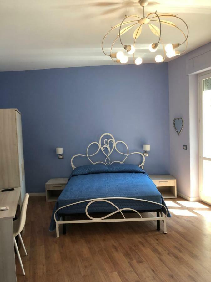 Km 0 Dal Centro By Tiziana Monaldi Hotel ปีติญาโน ภายนอก รูปภาพ