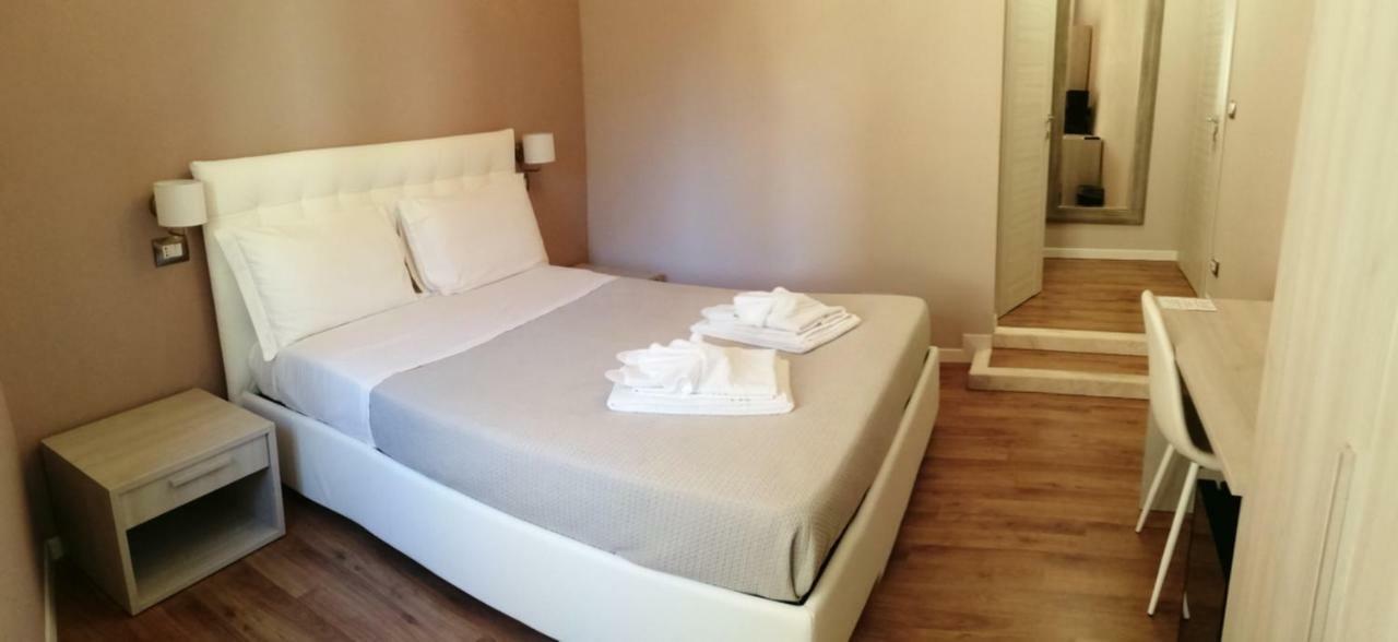 Km 0 Dal Centro By Tiziana Monaldi Hotel ปีติญาโน ภายนอก รูปภาพ